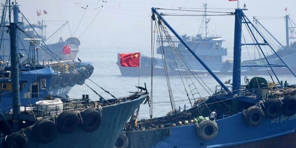 China bersiap tembak objek misterius di atas perairan