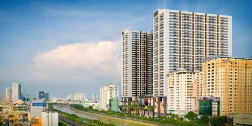 Condominium The Goldview di Ho Chi Minh City.