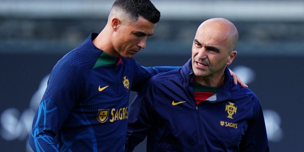 Cristiano Ronaldo bersama Roberto Martinez