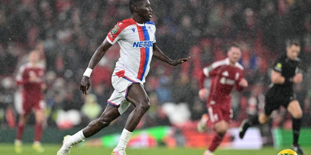 Crystal Palace bantai Liverpool 3-0