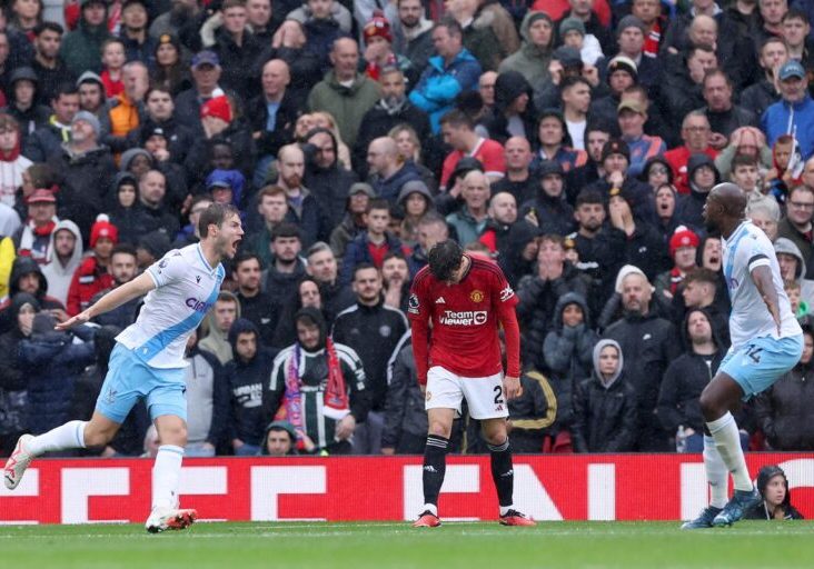 Crystal Palace mengalahkan MU di Old Trafford