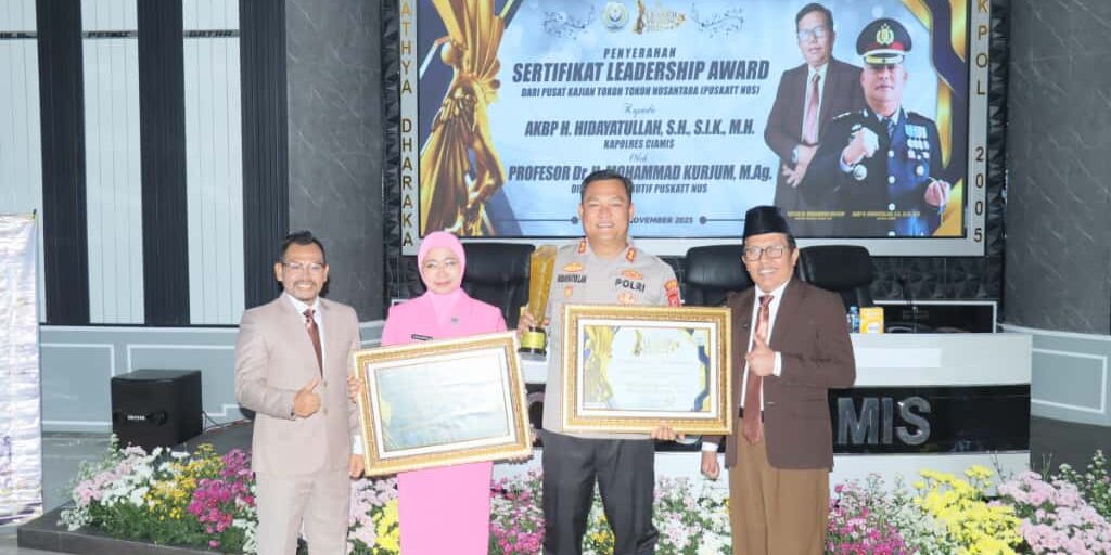 Kapolres Ciamis AKBP Hidayatullah Raih Dua Penghargaan Nasional