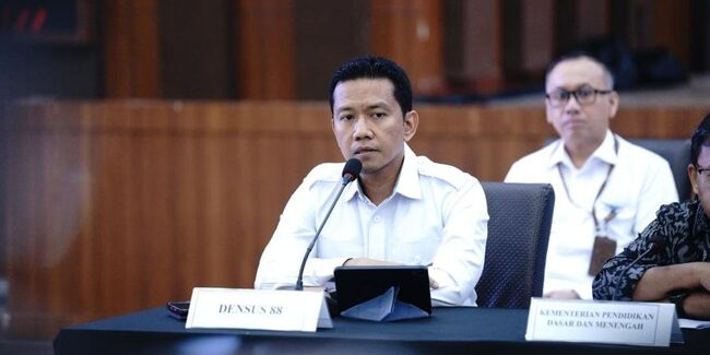 Juru Bicara Densus 88 Antiteror Polri Kombes Mayndra Eka Wardhana mengatakan penyebaran paham Neo Nazi dan White Supremacy terjadi secara luas melalui media sosial. (Dok. Istimewa)

