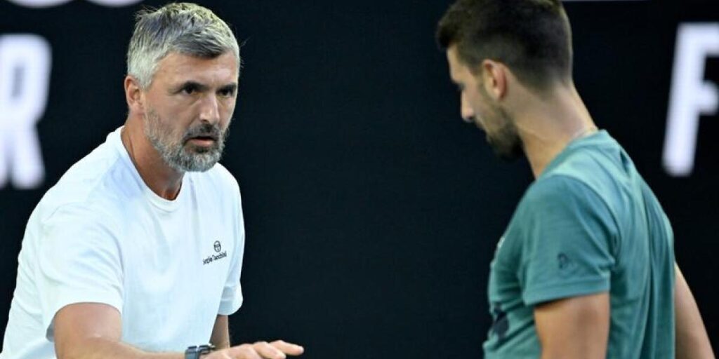 Djokovic Akhiri Kemitraan Ivanisevic