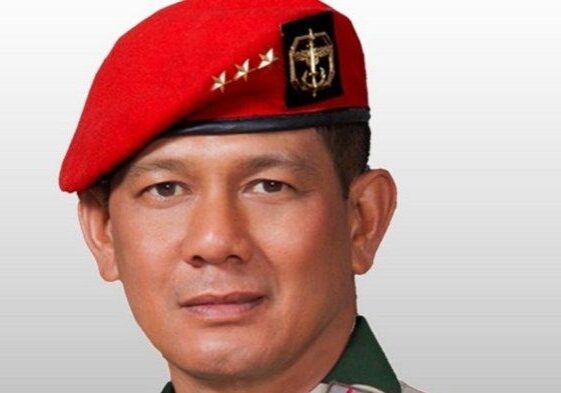 Ketua PP Persatuan Purnawirawan TNI Angkatan Darat (PPAD) Letjen TNI Purn Dr (HC) Doni Monardo berpulang di usia 60 tahun, Minggu (3/12/2023). 


