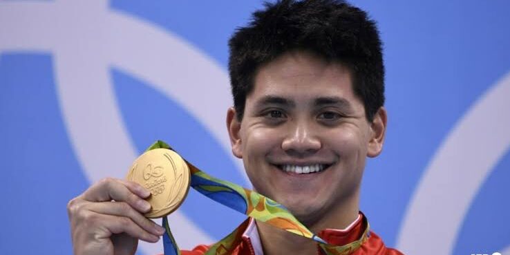 Dua Perenang terima Beasiswa dari Penghargaan Joseph Schooling