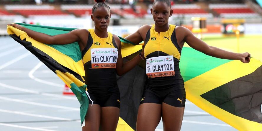 Duo kembar Tia Clayton dan Tina Clayton - Jamaica