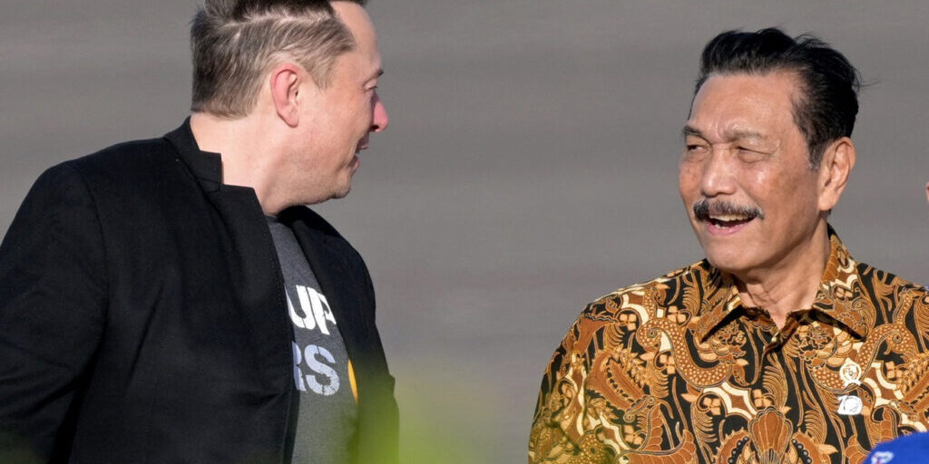 Elon Musk bersama Luhut Panjaitan