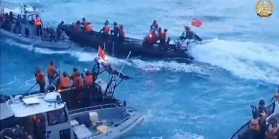 Filipina & China terlibat Insiden di Laut China Selatan