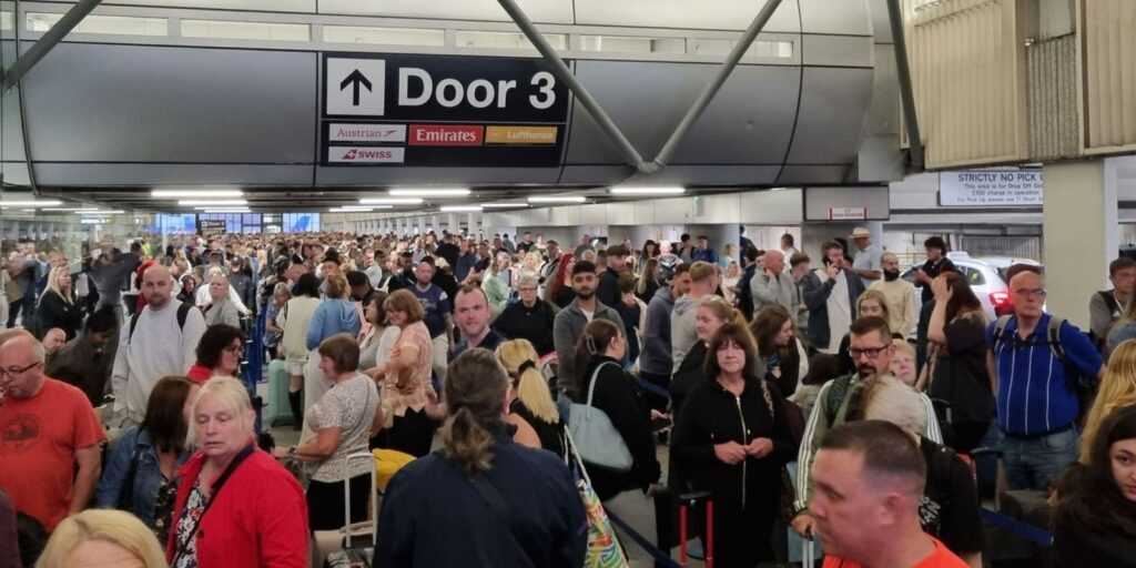 Gangguan di Bandara Manchester setelah pemadaman