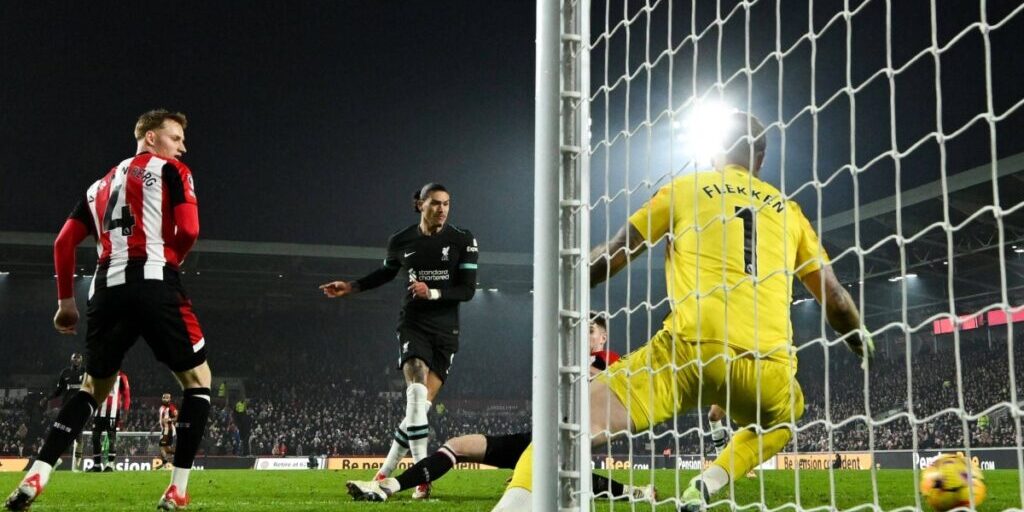 Gol Liverpool ke gawang Brentford dimenit akhir