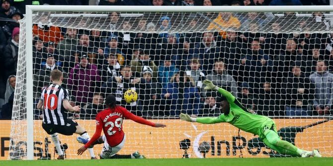 Gol Newcastle ke gawang Manchester United