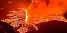 Gunung Berapi di Islandia meletus