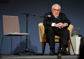 Henry Kissinger,Diplomat AS,Pemenang Nobel Perdamaian