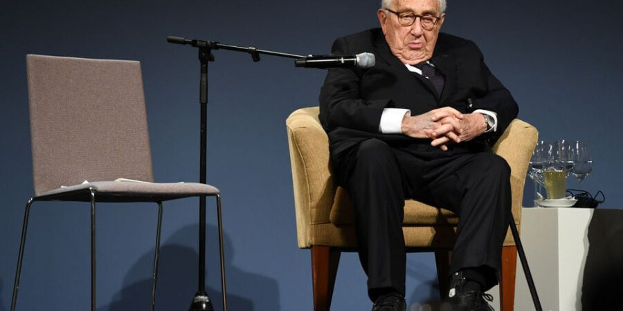 Henry Kissinger,Diplomat AS,Pemenang Nobel Perdamaian