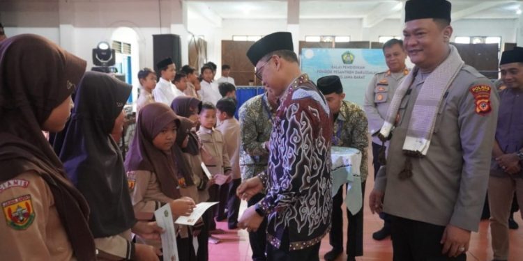 Kapolres Ciamis Hadir dan Buka Gebyar Maulid Nabi Muhammad SAW di Ponpes Darussalam