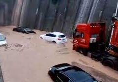 Hujan Deras dan banjir di Chongqing - China