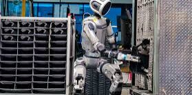 Hyundai dengan Robot Humanoid