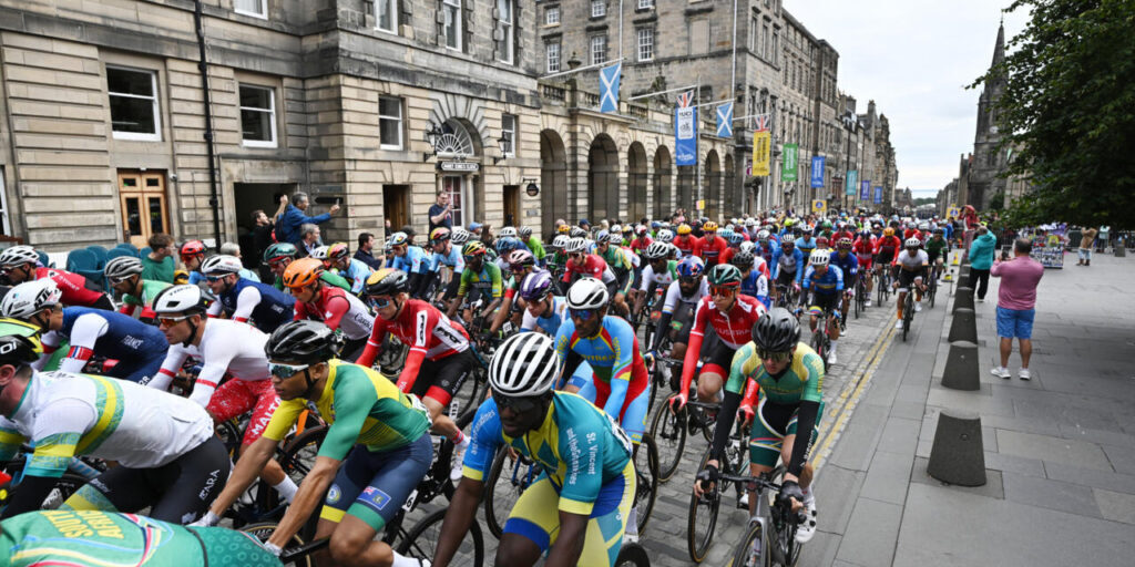 Ilustrasi Balap Sepeda Tour de France