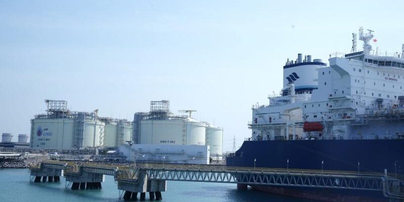 Ilustrasi Kapal Tanker LNG 