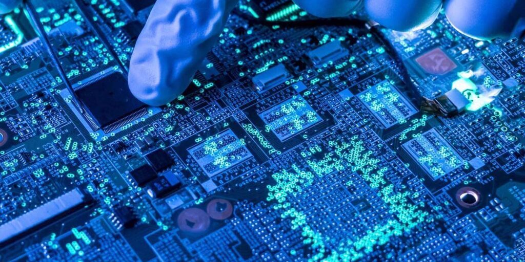 Ilustrasi Semikonduktor