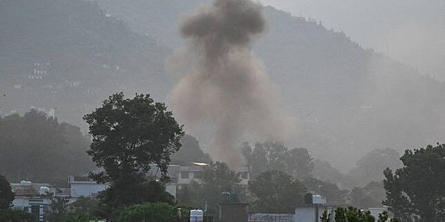 India serang Pakistan dengan Rudal