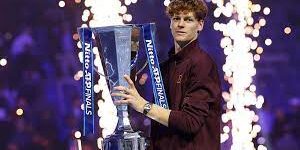 Jannik Sinner berhasil mempertahankan gelar ATP Finals