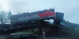Jembatan Runtuh di Rusia