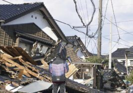 Jepang bangun kembali daerah dilanda gempa