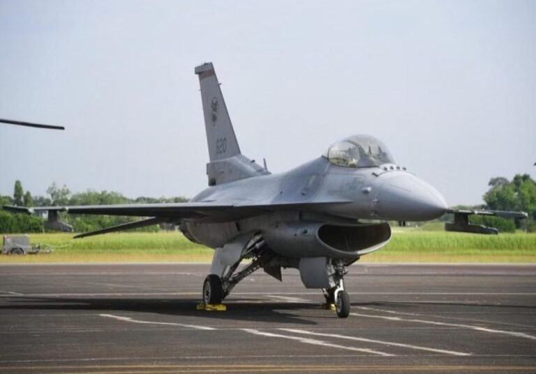 Jet RSAF F-16 ,Singapura