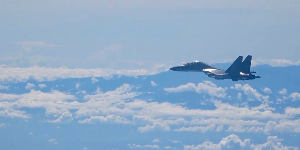 Jet Tempur China diudara Taiwan