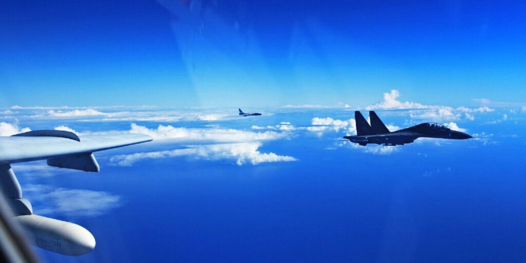 Jet Tempur China intersep pesawat militer Kanada