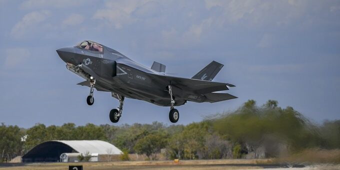 Jet Tempur F-35B