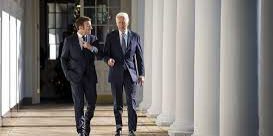 Joe Biden dan Macron bertemu