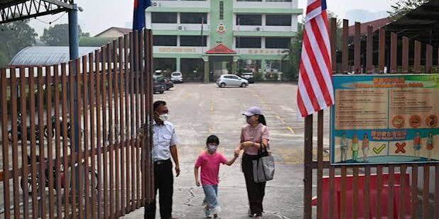 Johor perpanjang libur sekolah akibat kabut asap