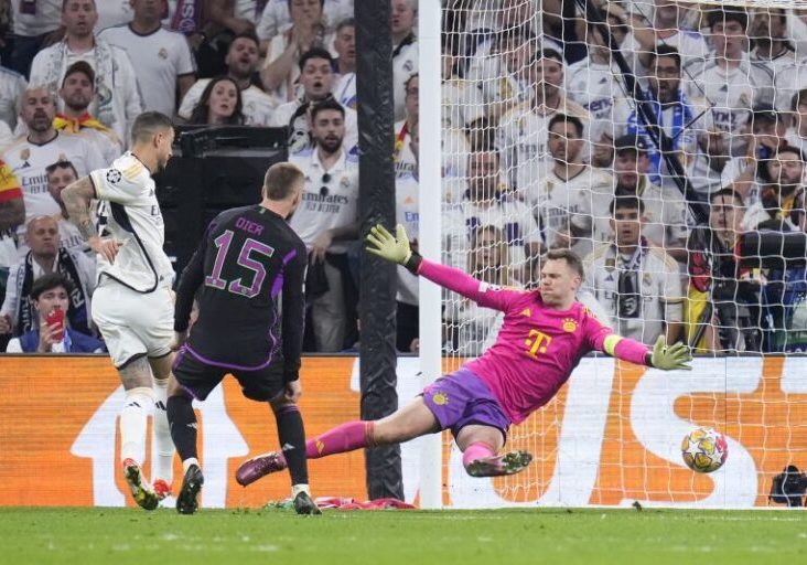 Joselu menaklukkan kiper Neuer dari Bayern