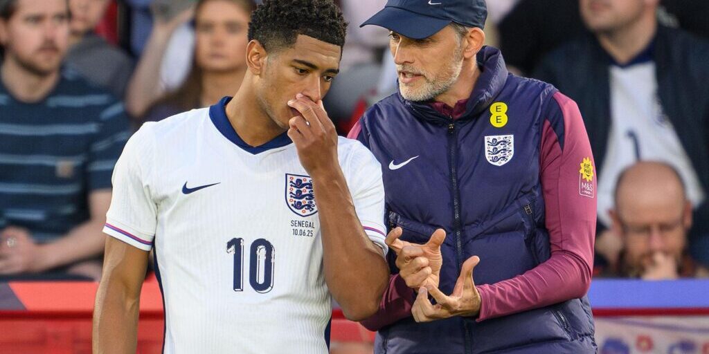 Jude Bellingham dengan Manajer Thomas Tuchel.