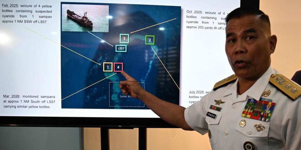 Juru bicara AL  Filipina, Laksamana Muda Roy Vincent Trinidad