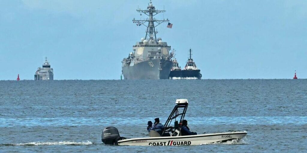 Kapal Perang AS Tiba di Trinidad & Tobago