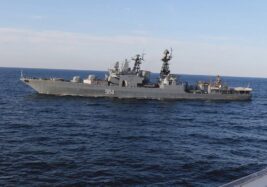 Kapal Perang Rusia yang lewati Taiwan,Jepang