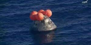 Kapsul Artemis II dan empat awak kembali ke bumi