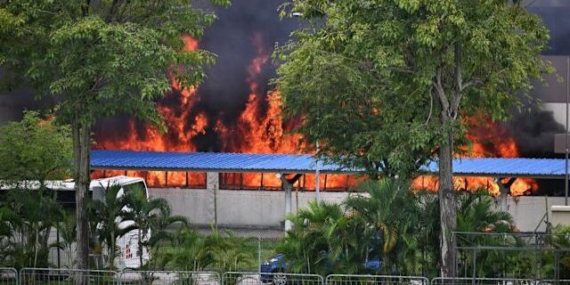 Kebakaran di Gedung Industri Tampines- Singapura