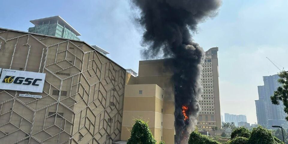 Kebakaran di Mid Valley Megamall - Kuala Lumpur