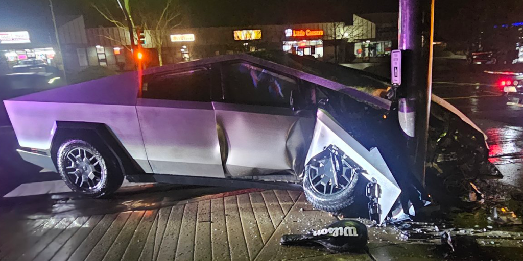 Kecelakaan Cybertruck Tesla