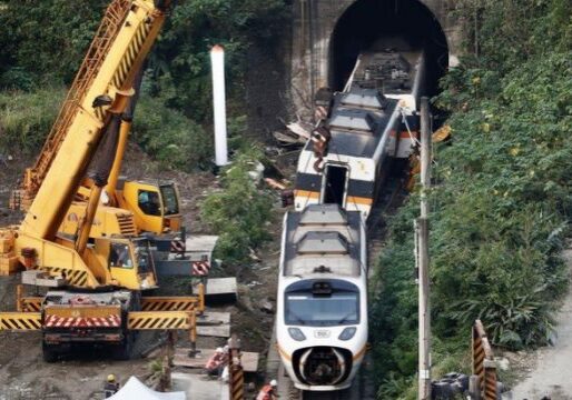 Kecelakaan Kereta Ekspres di Hualien-Taiwan