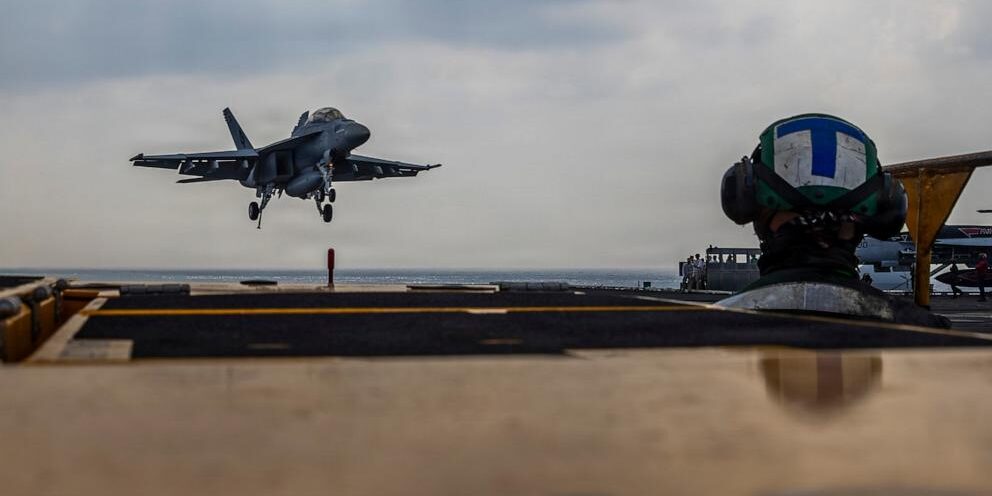 Kehadiran Angkatan Laut AS di Timur Tengah