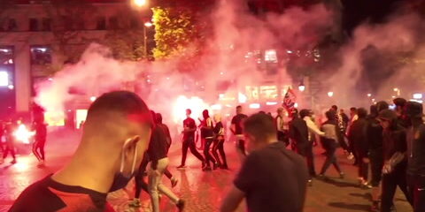 Kerusuhan di Paris usai laga PSG vs Arsenal