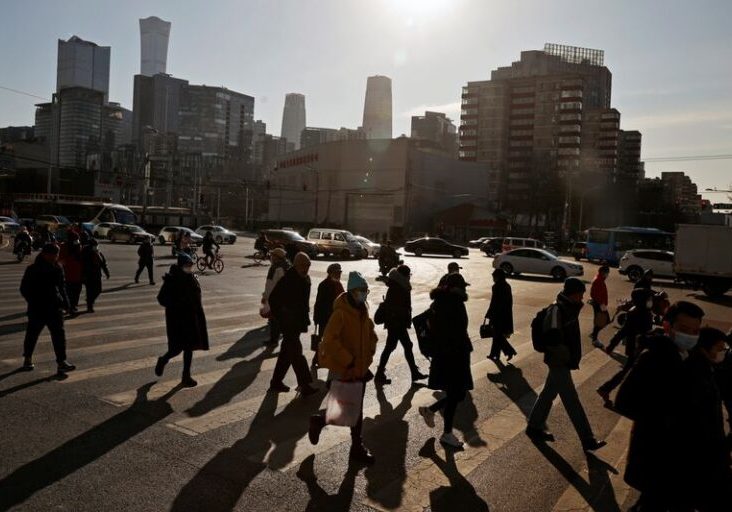 Kesibukan pagi hari di kota Beijing