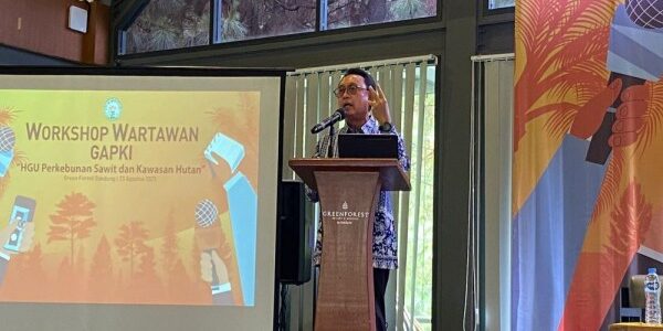 Ketua Gabungan Pengusaha Kelapa Sawit (Gapki) Eddy Martono dalam agenda Workshop Wartawan Gapki di Bandung, Rabu (23/8/2023).

