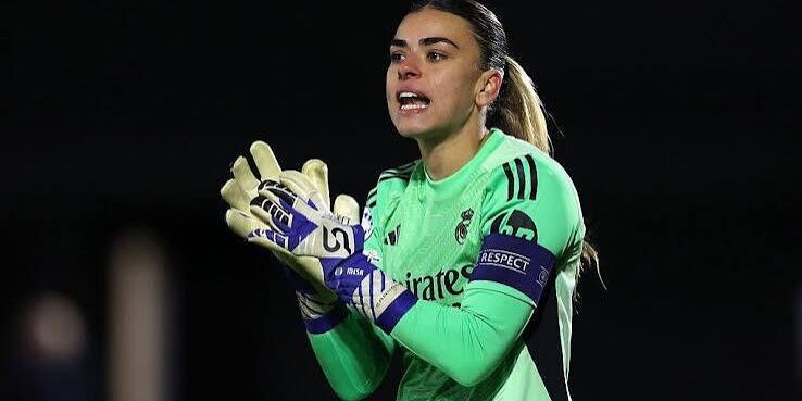 Kiper Spanyol Misa Rodriguez